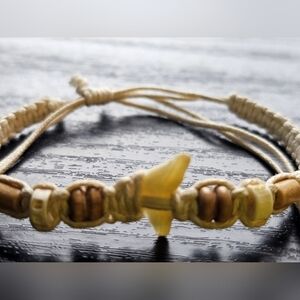 Handmade Shark Tooth Beaded Bracelet with Cream and Brown Accents OS